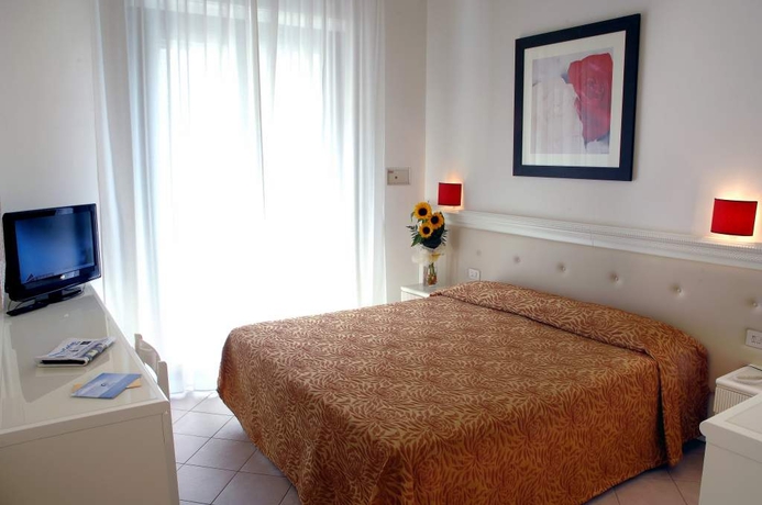 Imagen general del Hotel Athena, Cervia. Foto 15