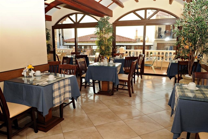 Imagen general del Hotel Athena, Kokkari. Foto 1