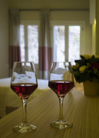 Imagen de la habitación del Hotel Athena, Nauplia. Foto 8