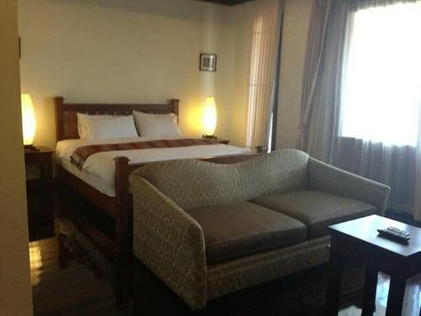 Imagen de la habitación del Hotel Athena, Pakse. Foto 25