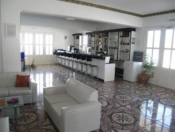 Imagen general del Hotel Athena Palace, K&aacute;rpatos. Foto 3