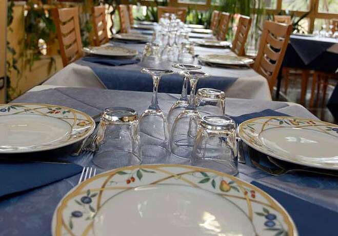 Imagen del bar/restaurante del Hotel Athena, Pesaro. Foto 16