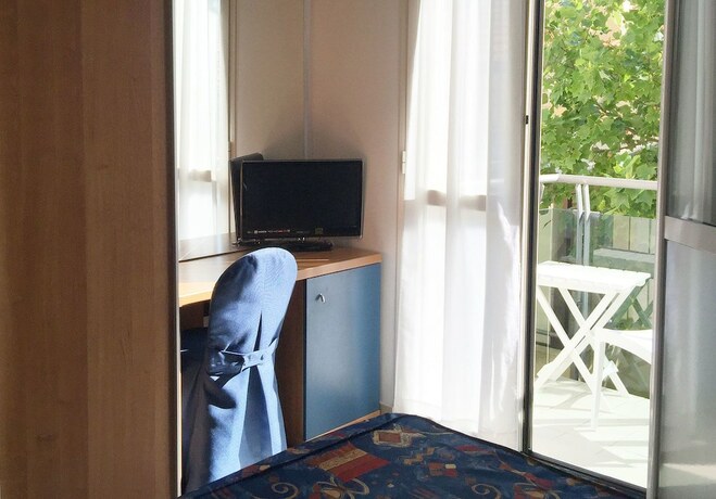 Imagen general del Hotel Athena, Pesaro. Foto 2