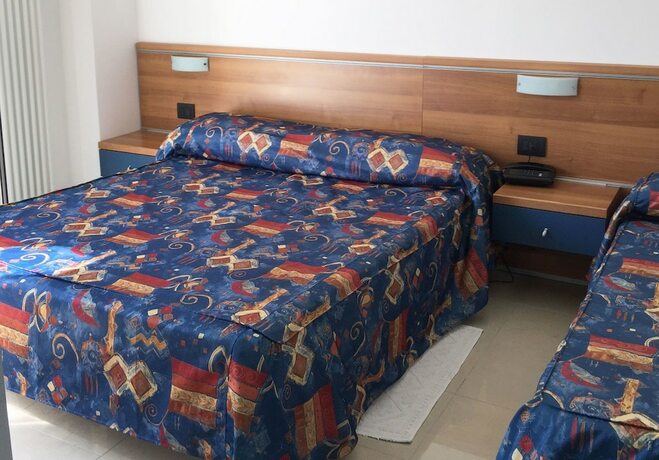 Imagen general del Hotel Athena, Pesaro. Foto 15