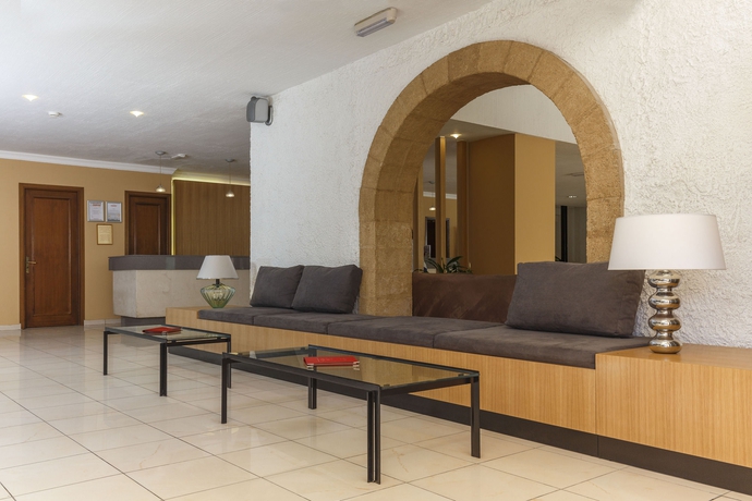 Imagen de los interiores del Hotel Athena, Rodas. Foto 16