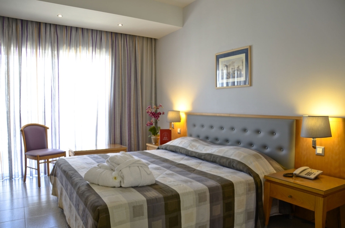 Imagen de la habitación del Hotel Athena, Rodas. Foto 8