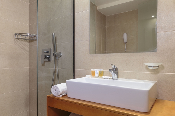 Imagen de la habitación del Hotel Athena, Rodas. Foto 10