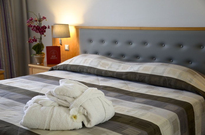 Imagen de la habitación del Hotel Athena, Rodas. Foto 14