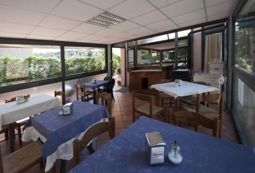 Imagen del bar/restaurante del Hotel Athena, Spoleto. Foto 2