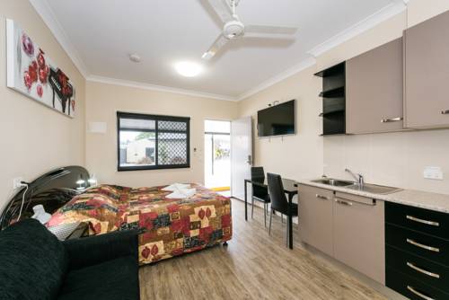 Imagen de la habitación del Hotel Athena Studio Units. Foto 1