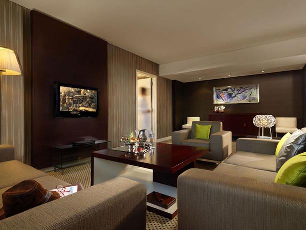 Imagen general del Hotel Athenaeum Intercontinental, An Ihg. Foto 3