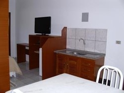 Imagen de los interiores del Hotel Athenas Apart. Foto 4