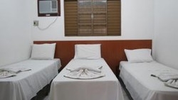 Imagen de la habitación del Hotel Athenas Apart. Foto 3