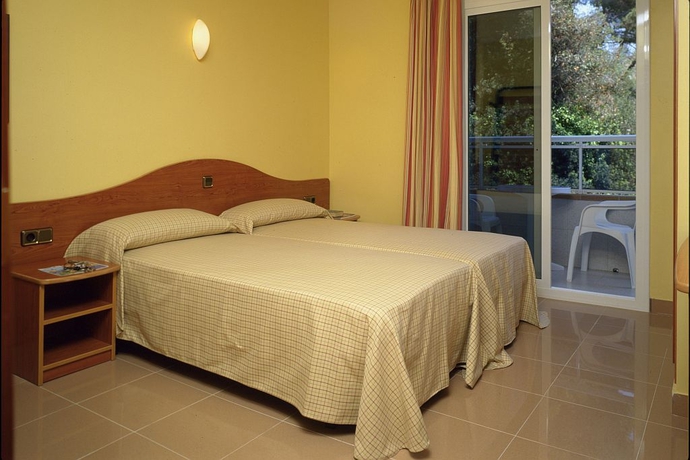 Imagen general del Hotel Athene Neos. Foto 6