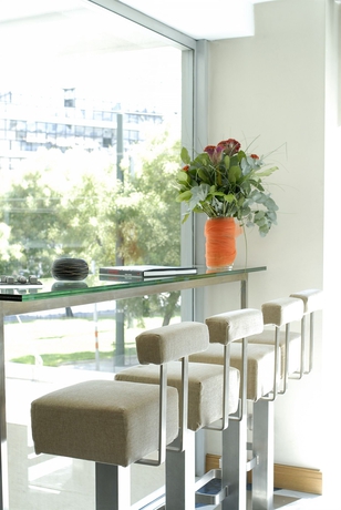 Imagen del bar/restaurante del Hotel Athenian Callirhoe Exclusive. Foto 5