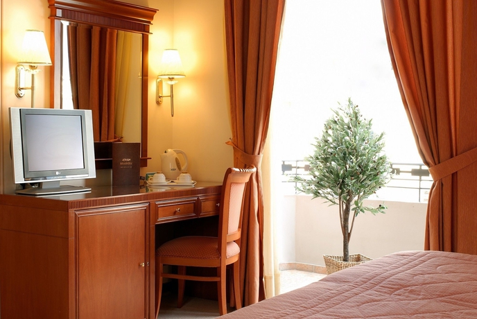 Imagen de la habitación del Hotel Athens Atrium and Suites. Foto 4