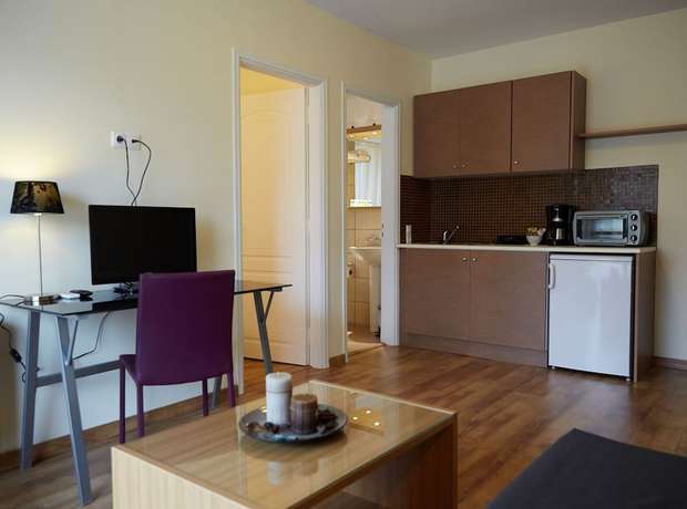 Imagen de la habitación del Hotel Athens Habitat Studios. Foto 12