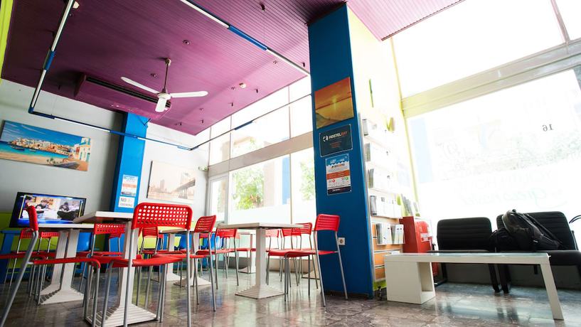 Imagen de los interiores del Hotel Athens International Youth and Hostel. Foto 20