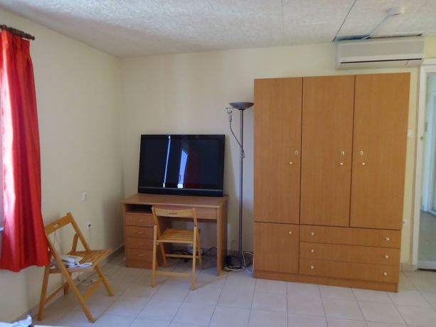 Imagen de la habitación del Hotel Athens International Youth and Hostel. Foto 14