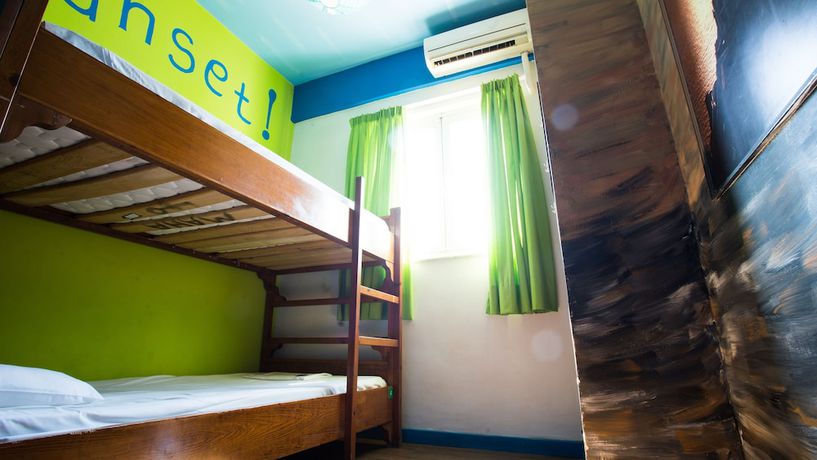 Imagen de la habitación del Hotel Athens International Youth and Hostel. Foto 19