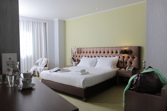 Imagen de la habitación del Hotel Athens Lotus. Foto 3