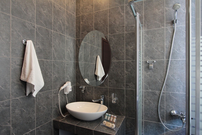 Imagen de la habitación del Hotel Athens Lotus. Foto 12