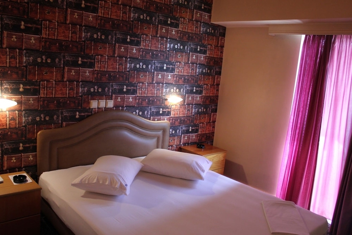 Imagen de la habitación del Hotel Athens Lydia. Foto 2