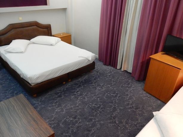 Imagen de la habitación del Hotel Athens Lydia. Foto 6