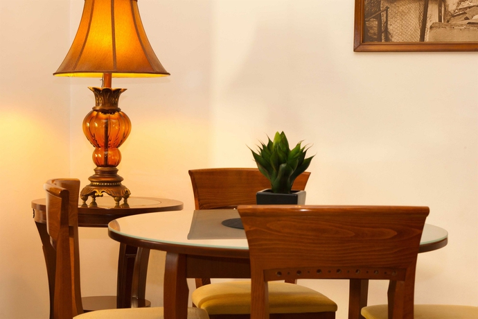 Imagen de los interiores del Hotel Athens Odeon. Foto 9