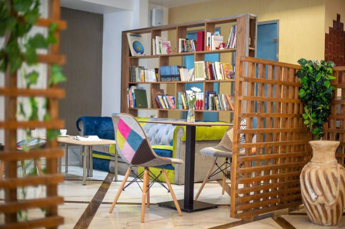 Imagen de los interiores del Hotel Athens Starlight. Foto 18