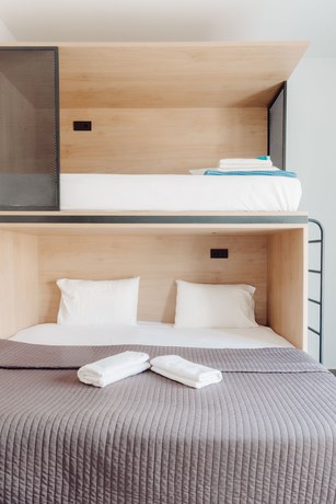 Imagen de la habitación del Hotel Athens Studios. Foto 20