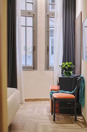 Imagen de la habitación del Hotel Athens The L7 Str - Luxury Boutique Collection. Foto 14