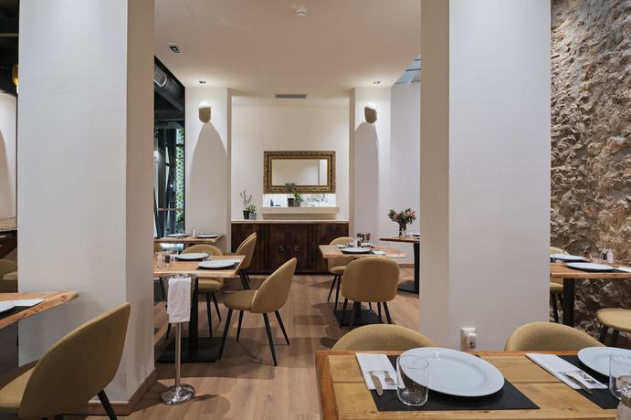 Imagen del bar/restaurante del Hotel Athens The L7 Str - Luxury Boutique Collection. Foto 5