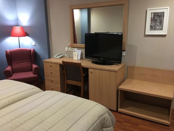 Imagen de la habitación del Hotel Athina Airport. Foto 4