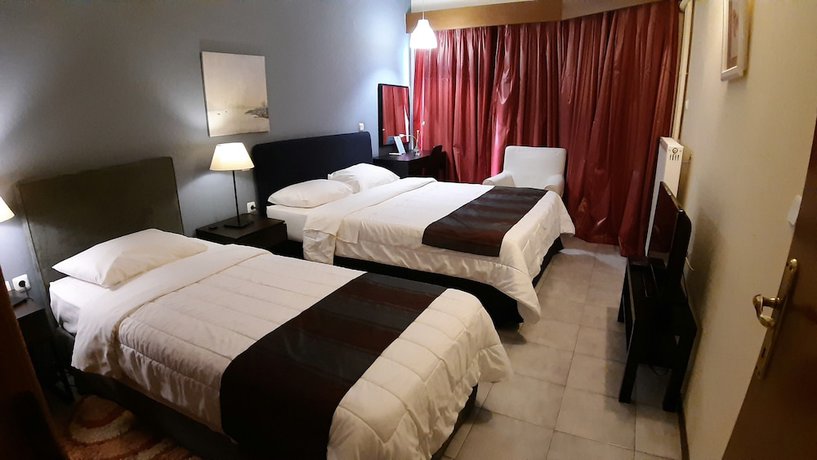 Imagen de la habitación del Hotel Athina City. Foto 8