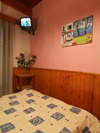 Imagen de la habitación del Hotel Athina, Delfos. Foto 9