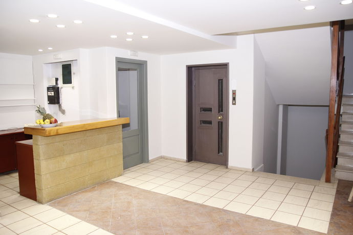 Imagen de la habitación del Hotel Athina Inn. Foto 9