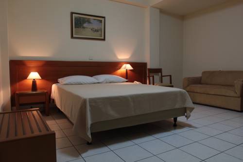 Imagen de la habitación del Hotel Athina, Lamía. Foto 3