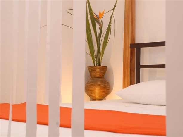 Imagen de la habitación del Hotel Athina Luxury Suites. Foto 22