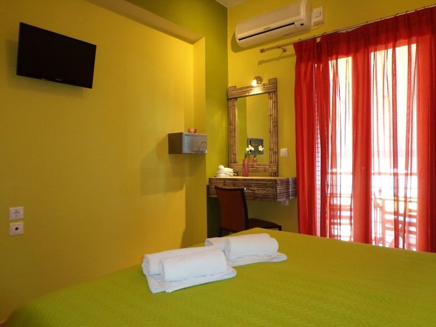 Imagen de la habitación del Hotel Athina Residence. Foto 15