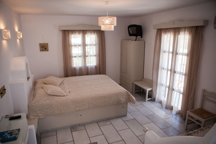 Imagen de la habitación del Hotel Athina Studios and Suites. Foto 9