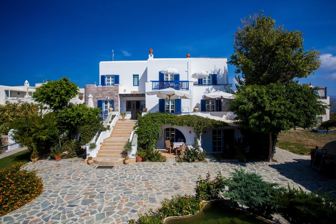Imagen de los exteriores del Hotel Athina Studios and Suites. Foto 16