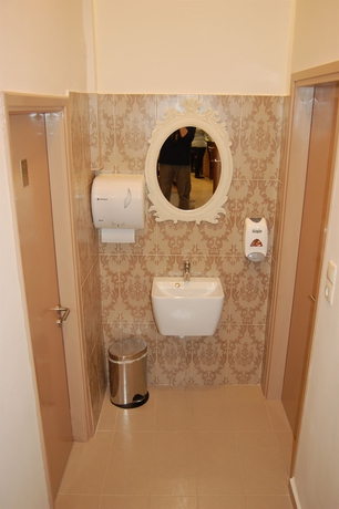 Imagen de los interiores del Hotel Athinaikon, Heraklion. Foto 13