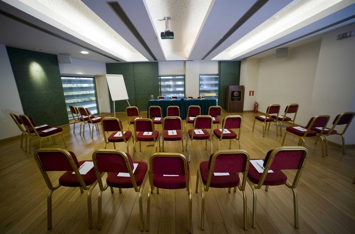 Imagen de los interiores del Hotel Athinais. Foto 12