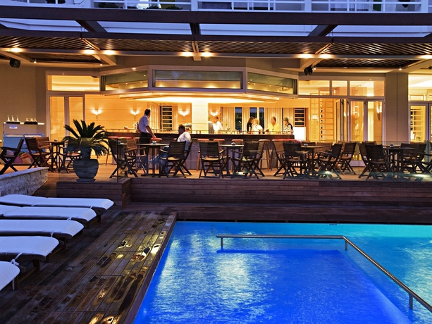 Imagen de la piscina del Hotel Athineon, Rodas. Foto 9