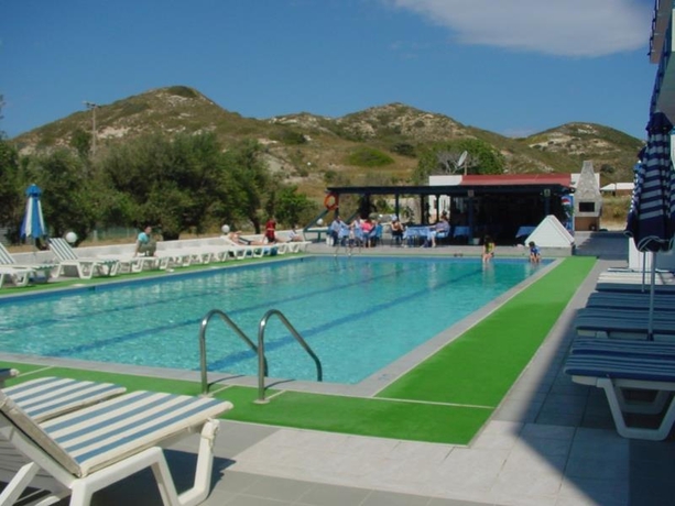 Imagen general del Hotel Athinoula. Foto 4