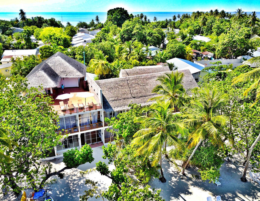 Imagen general del Hotel Athiri Beach Maldives. Foto 4