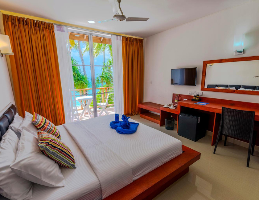 Imagen general del Hotel Athiri Beach Maldives. Foto 10