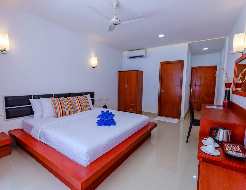 Imagen general del Hotel Athiri Beach Maldives. Foto 22