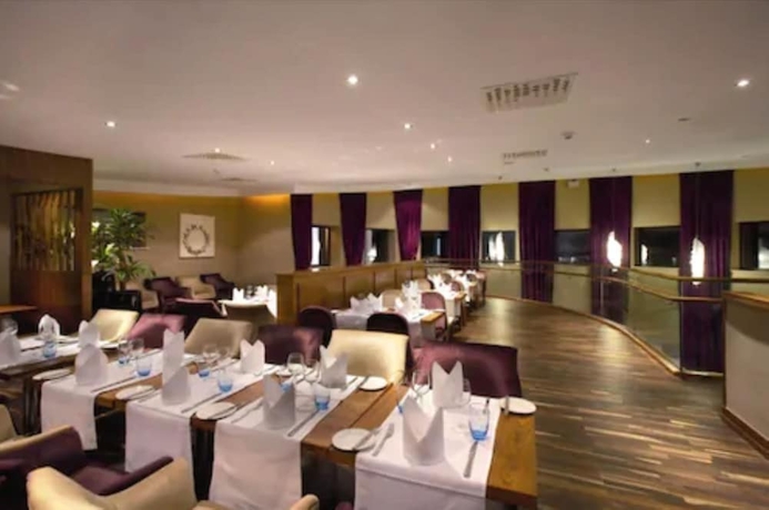 Imagen del bar/restaurante del Hotel Athlone Springs. Foto 7